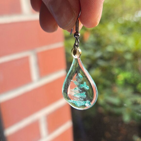 Vintage Hand-Blown Glass Earrings - Picture 4 of 4